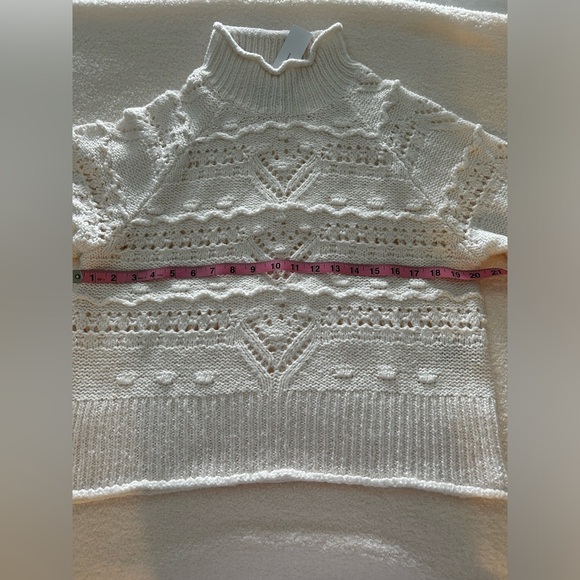 Abercrombie & Fitch BNWT Ivory Open Knit Cropped Sweater Size S BNWT - Picture 8 of 9